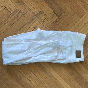 White ripped jeans American Eagle super stretch